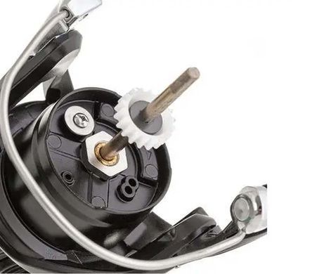 Котушка Shimano Nexave FI C3000